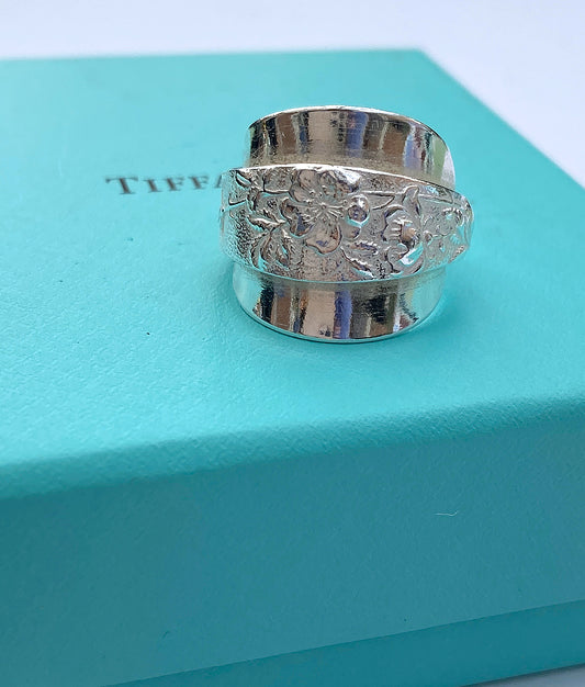 Tiffany &  Co Vine Wild Rose (1872) Egg Spoon Ring