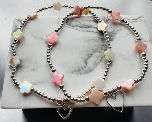 MOTHER OF PEARL CLOVER & HEART ANKLET